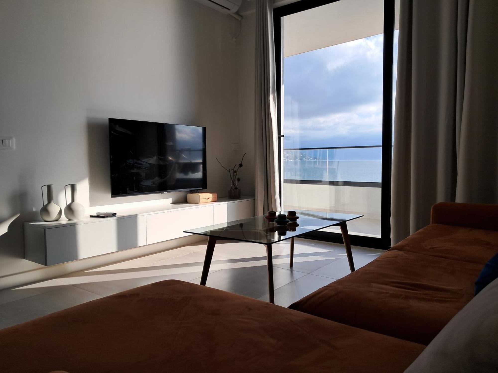 Ideal Sea View Appartement *