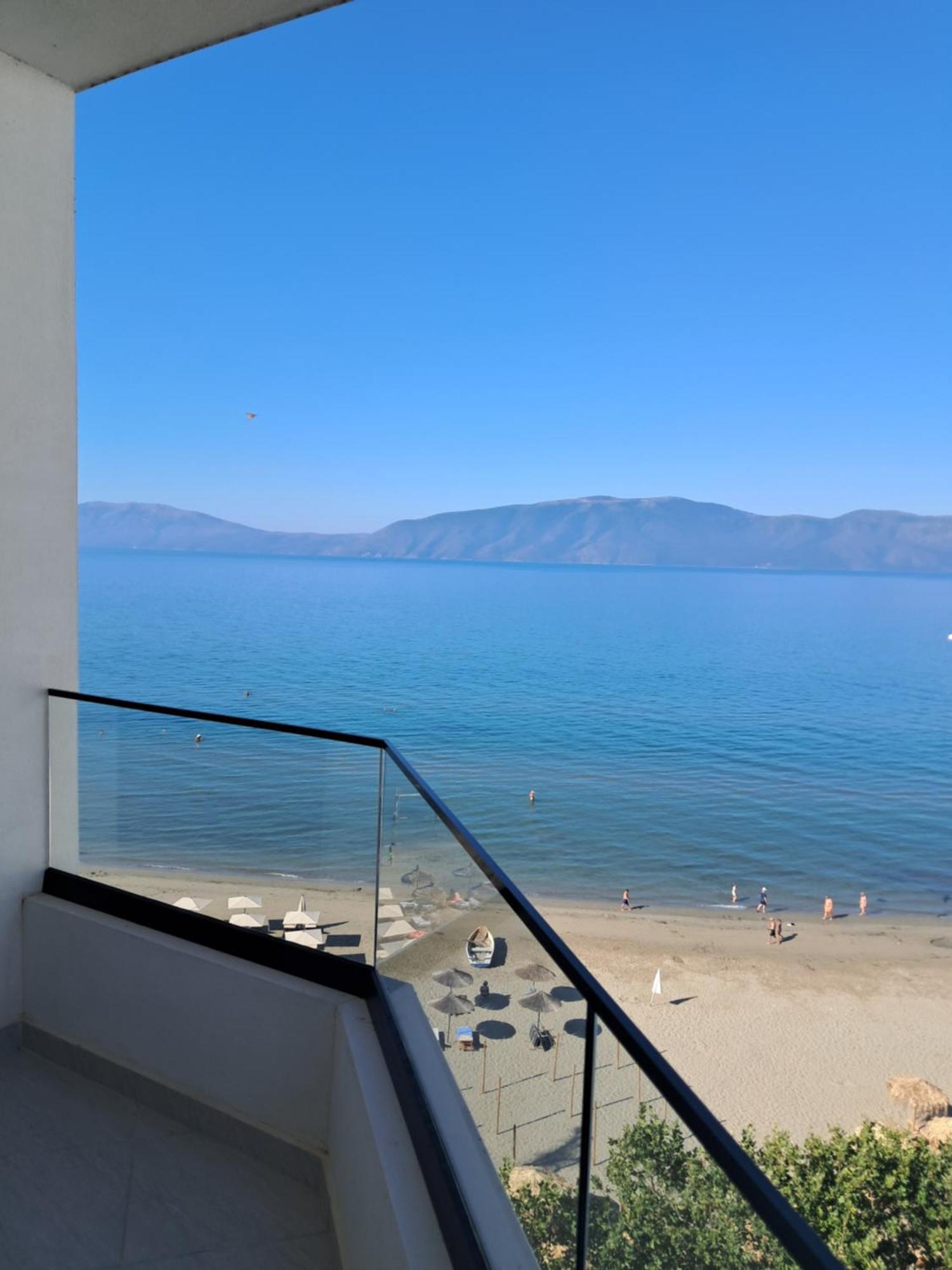 Ideal Sea View *